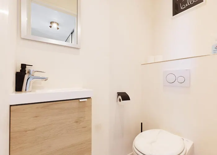 Sweety- Ideal Couple Moderne 2p, Vue Mer, Parking, Clim * Antibes