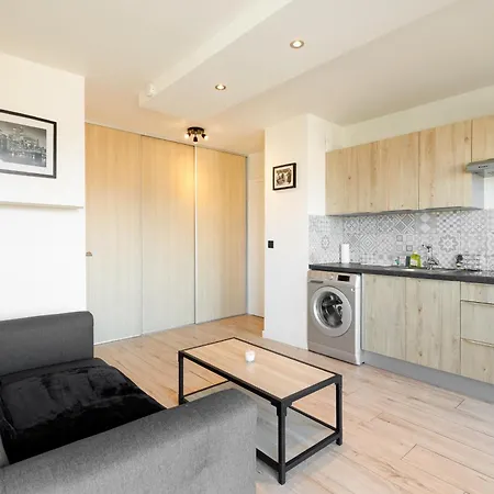 Apartment Sweety- Ideal Couple Moderne 2p, Vue Mer, Parking, Clim