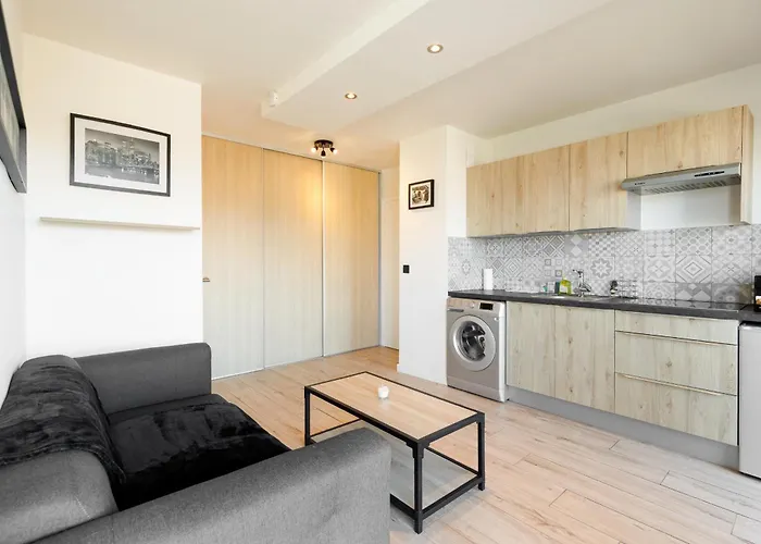 Apartment Sweety- Ideal Couple Moderne 2p, Vue Mer, Parking, Clim