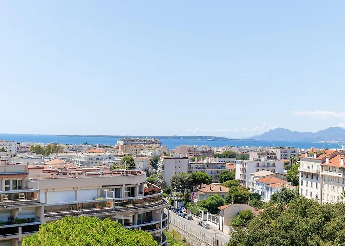 Apartment Sweety- Ideal Couple Moderne 2p, Vue Mer, Parking, Clim Antibes